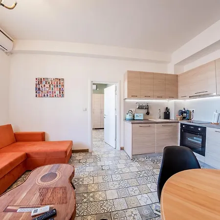 Vintage Life Apartment Sofia